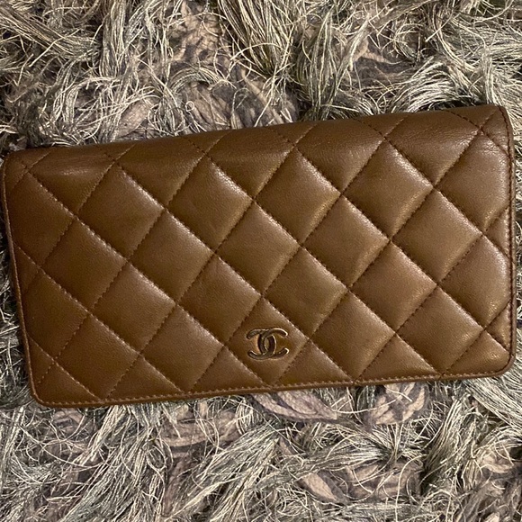 Chanel Long wallet - Picture 1 of 17